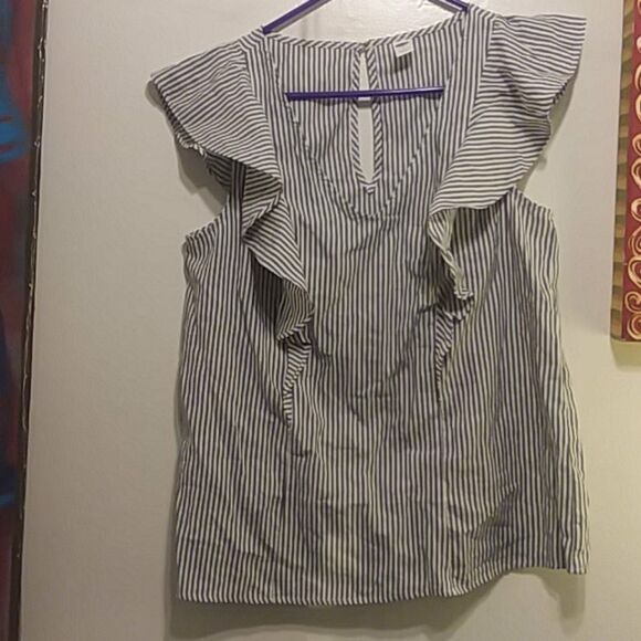 Old Navy Tops - Old navy blouse